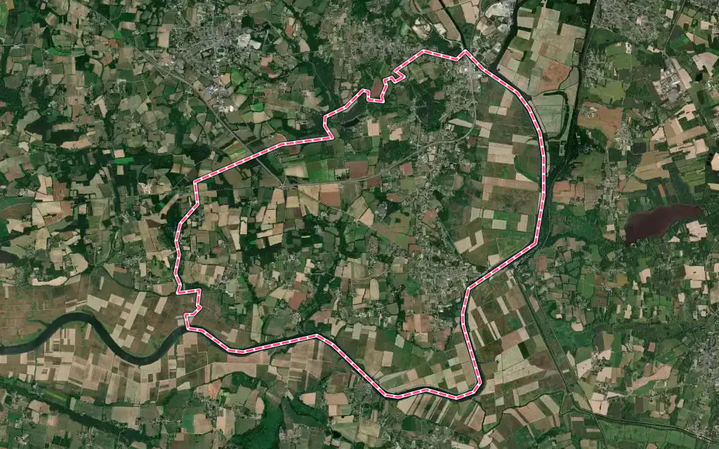 Vue satellite de Rieux avec ses contours administratifs