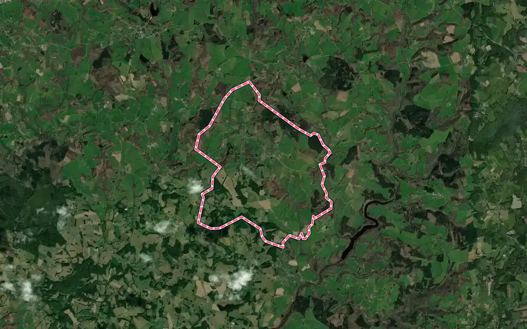 Vue satellite de Rilhac-Treignac avec ses contours administratifs