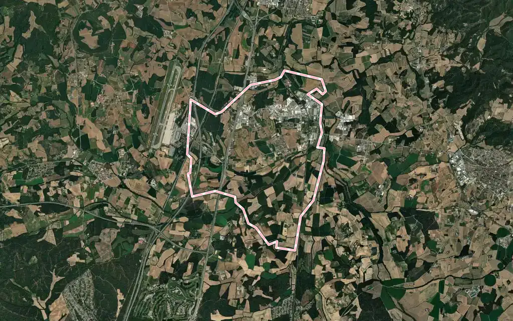 Vista satélite de Riudellots de la Selva con su contorno administrativo