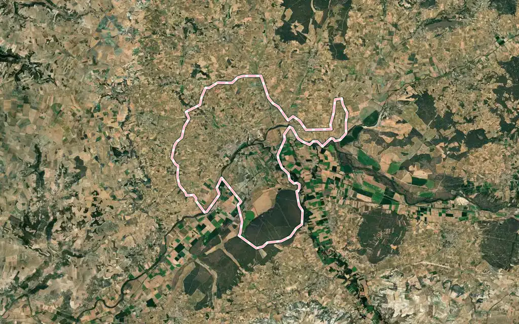 Vista satélite de Roa con su contorno administrativo
