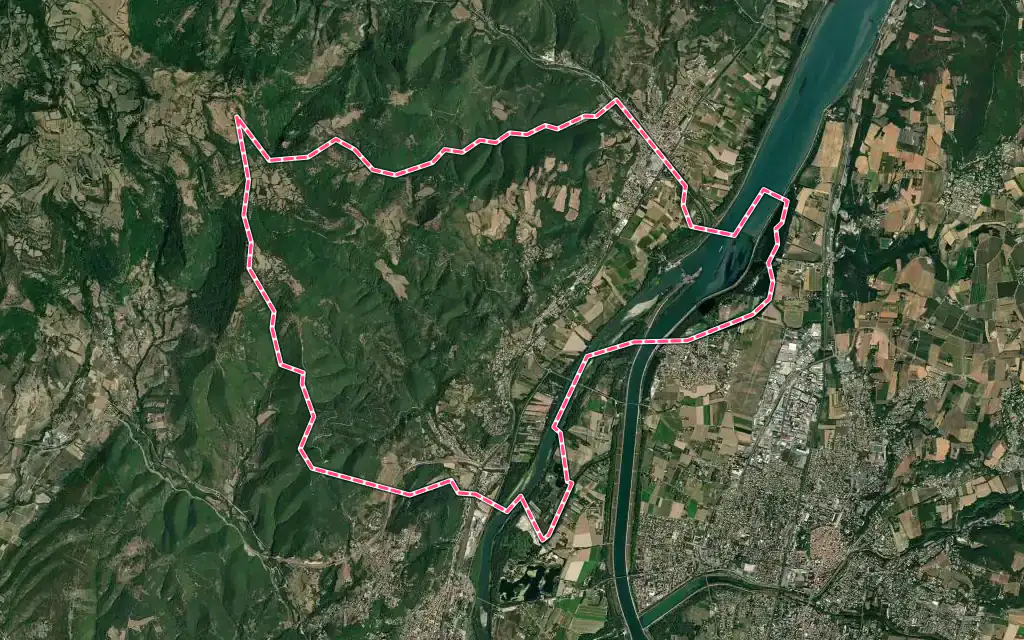 Vue satellite de Rochemaure avec ses contours administratifs