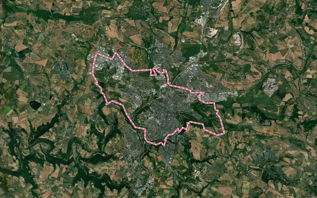 Vue satellite de Rodez avec ses contours administratifs
