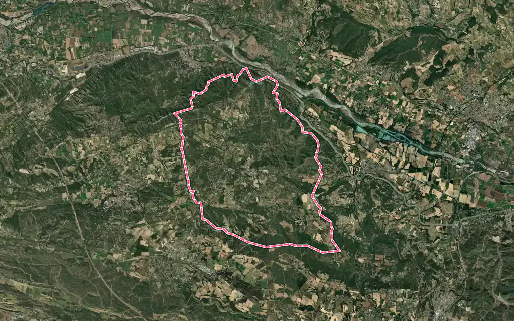 Vue satellite de Rognes avec ses contours administratifs