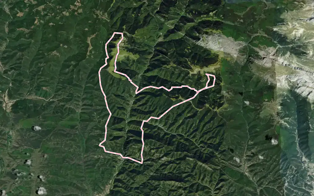 Vista satélite de Roncal / Erronkari con su contorno administrativo