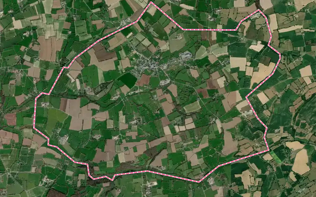 Vue satellite de Roncey avec ses contours administratifs