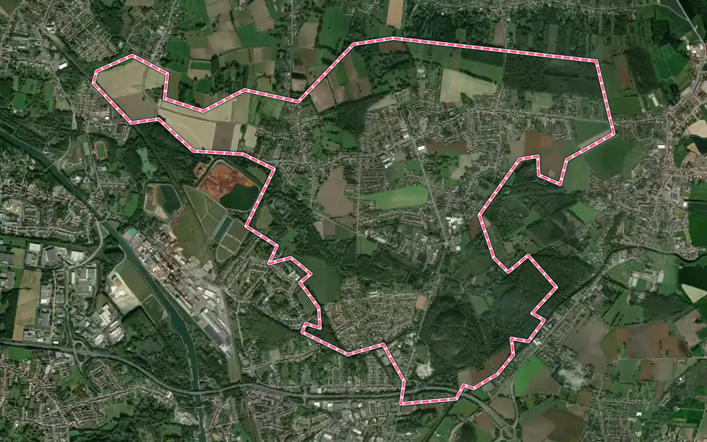 Vue satellite de Roost-Warendin avec ses contours administratifs