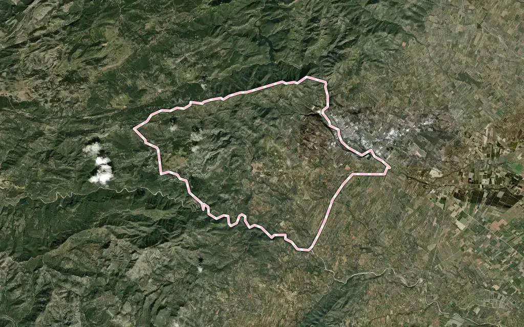 Vista satélite de Rossell con su contorno administrativo