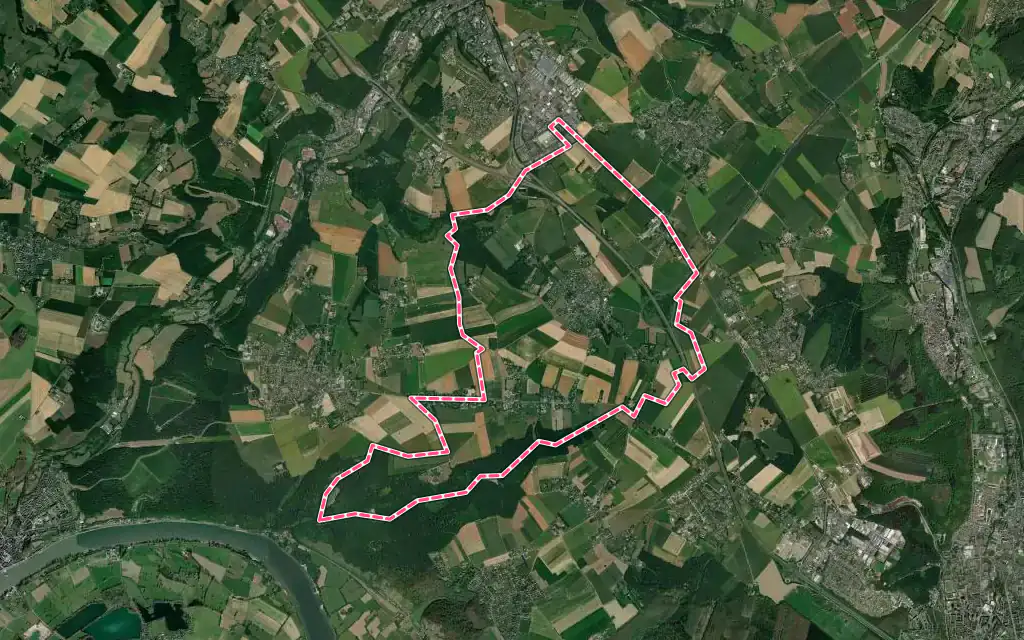 Vue satellite de Roumare avec ses contours administratifs