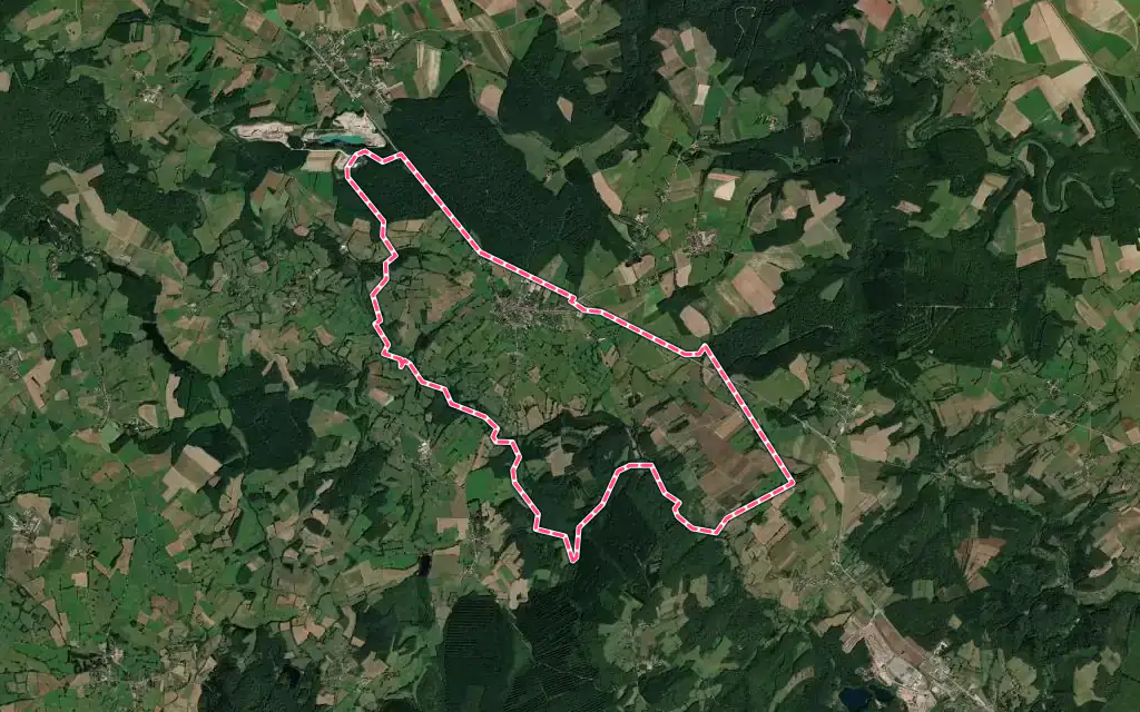 Vue satellite de Rouvray avec ses contours administratifs