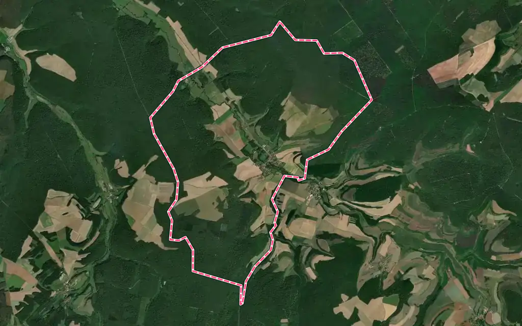 Vue satellite de Rouvres-sur-Aube avec ses contours administratifs