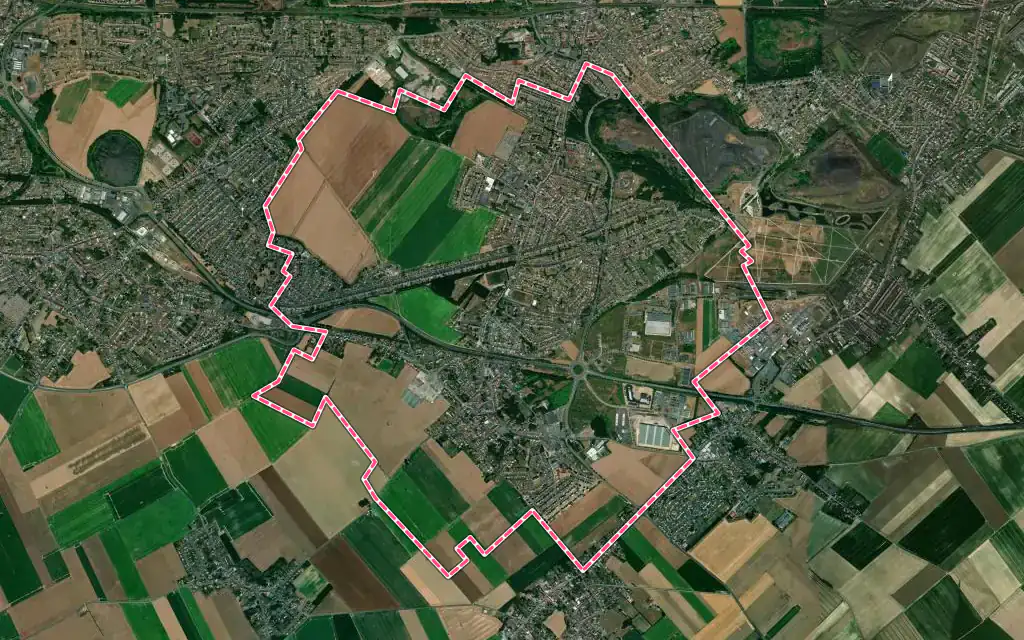 Vue satellite de Rouvroy avec ses contours administratifs