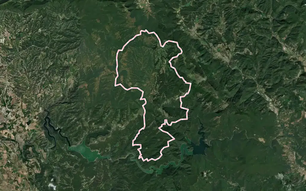 Vista satélite de Rupit i Pruit con su contorno administrativo