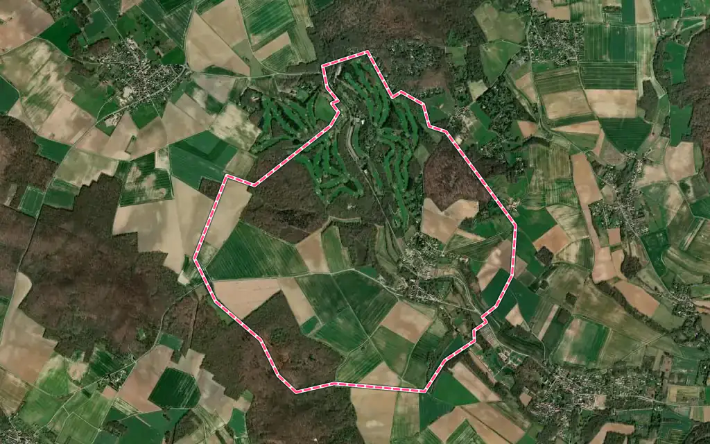 Vue satellite de Sailly avec ses contours administratifs