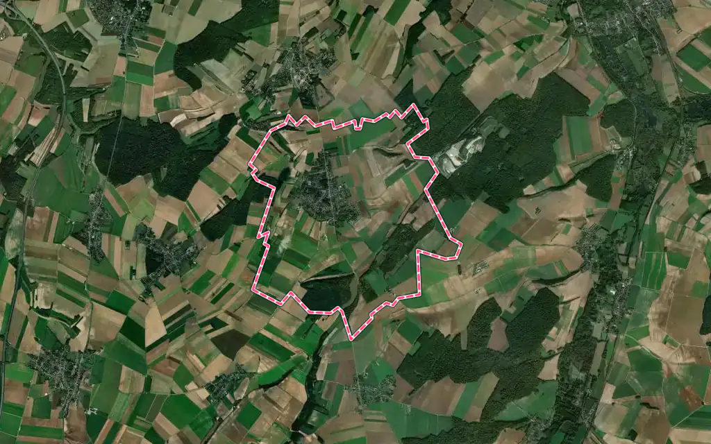 Vue satellite de Sains-en-Amiénois avec ses contours administratifs