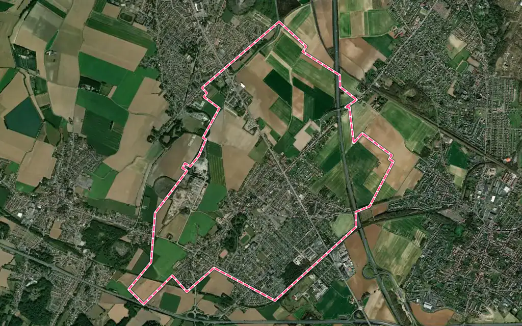 Vue satellite de Sains-en-Gohelle avec ses contours administratifs