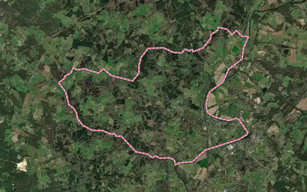 Vue satellite de Saint-Aigulin avec ses contours administratifs