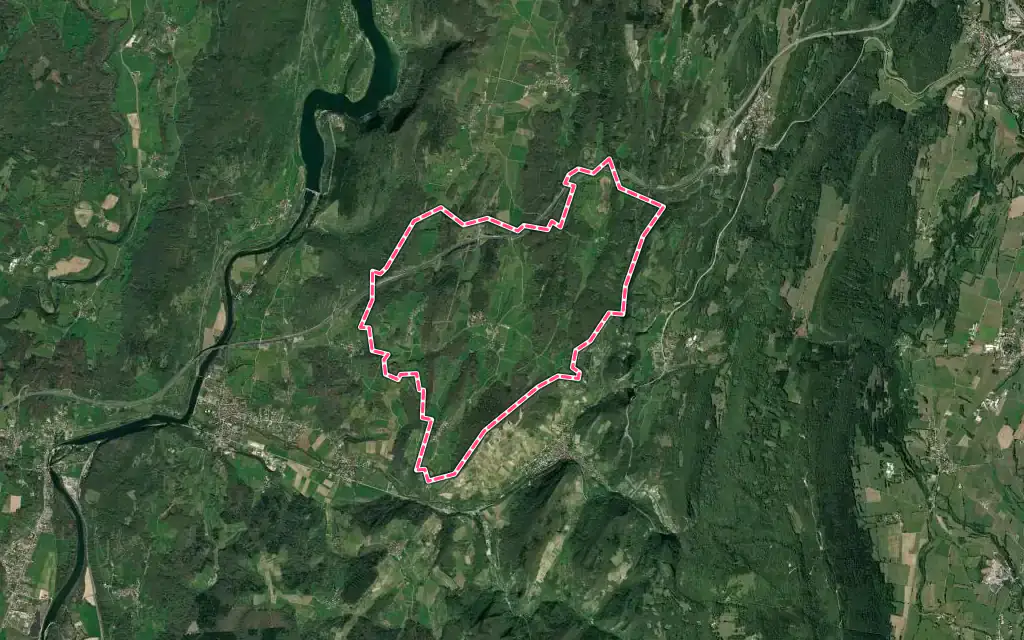 Vue satellite de Saint-Alban avec ses contours administratifs