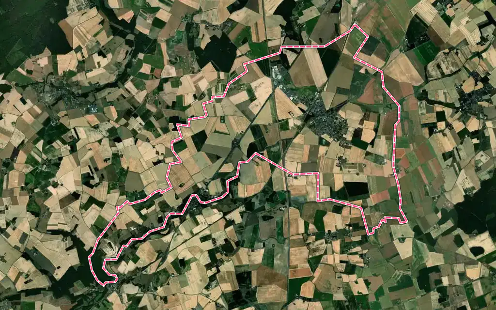 Vue satellite de Saint-Amand-Longpré avec ses contours administratifs