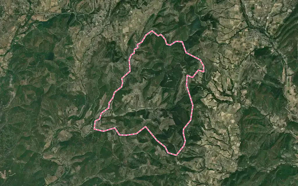 Vue satellite de Saint-Andéol-de-Berg avec ses contours administratifs