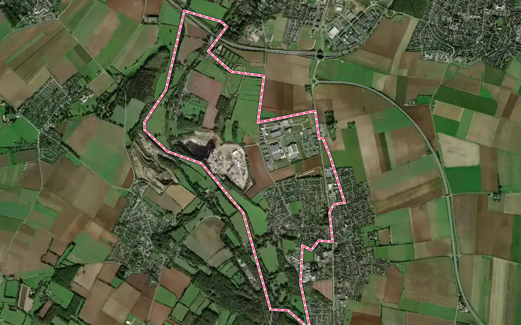 Vue satellite de Saint-André-sur-Orne avec ses contours administratifs
