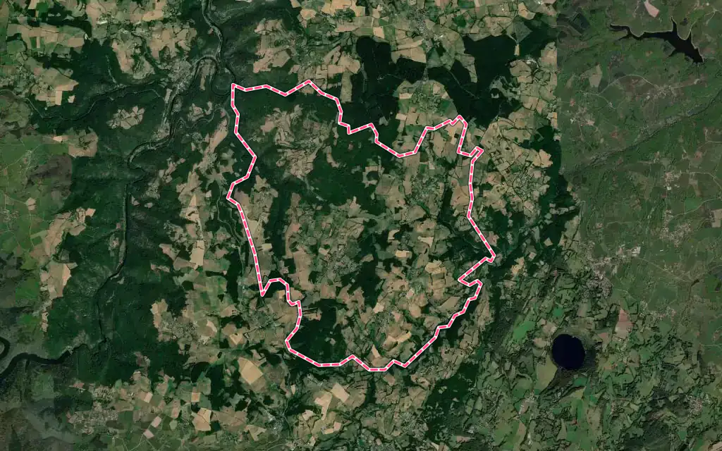 Vue satellite de Saint-Angel avec ses contours administratifs