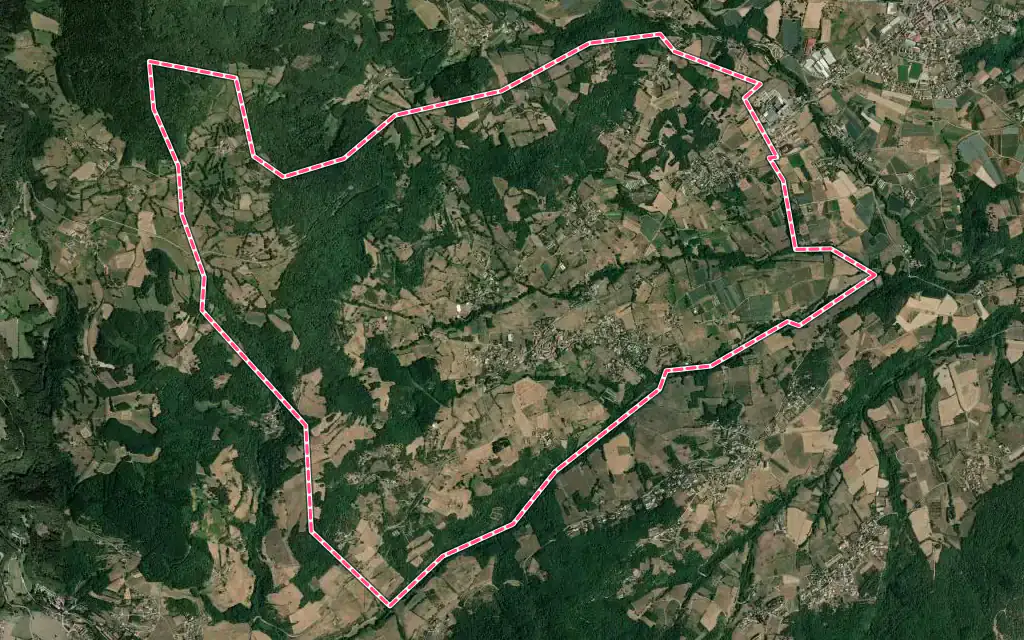 Vue satellite de Saint-Appolinard avec ses contours administratifs
