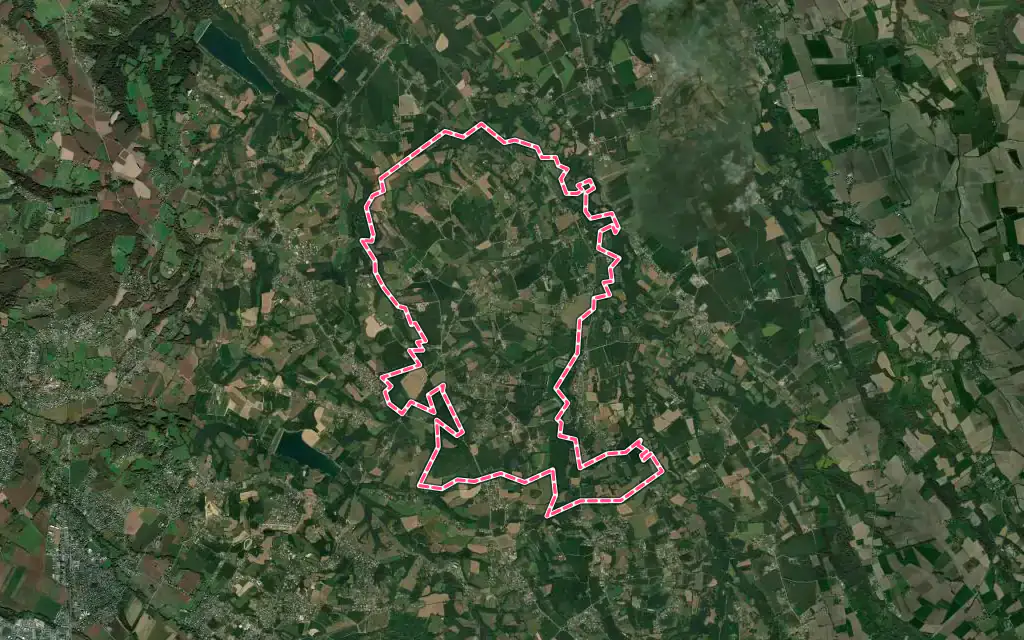 Vue satellite de Saint-Armou avec ses contours administratifs