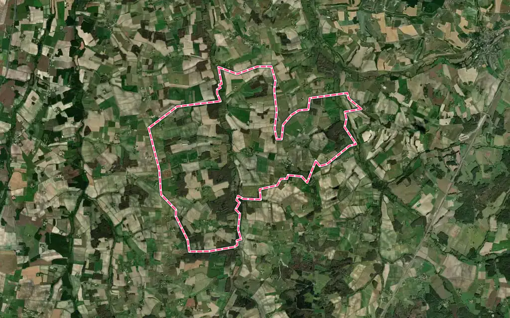 Vue satellite de Saint-Aulais-la-Chapelle avec ses contours administratifs