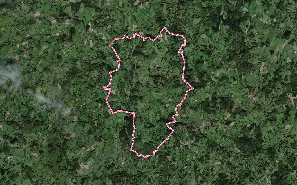Vue satellite de Saint-Avit-de-Tardes avec ses contours administratifs