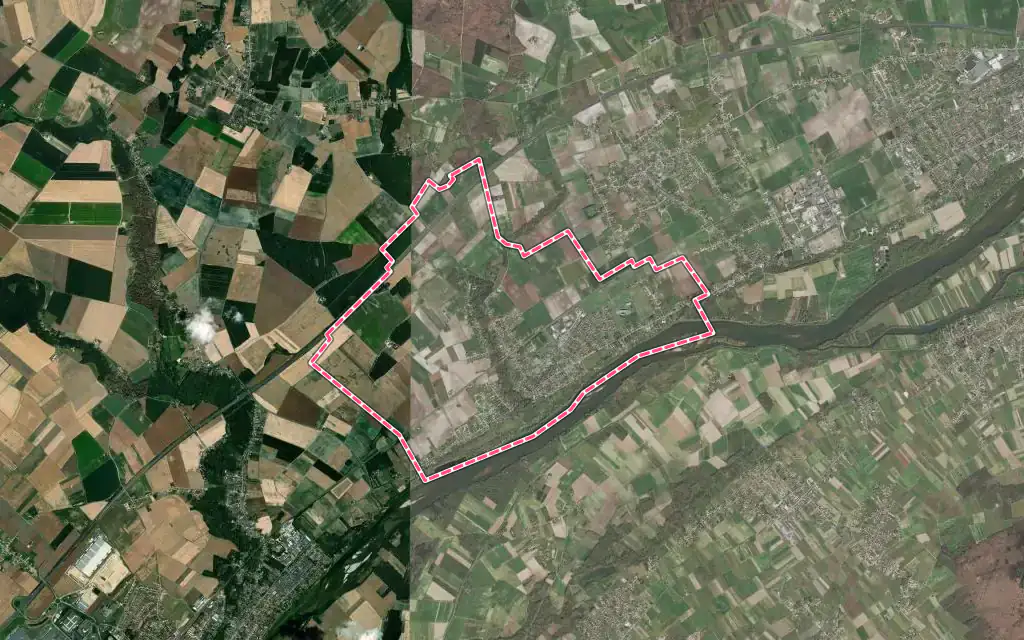 Vue satellite de Saint-Ay avec ses contours administratifs