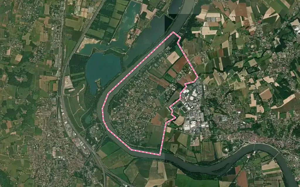 Vue satellite de Saint-Bernard avec ses contours administratifs