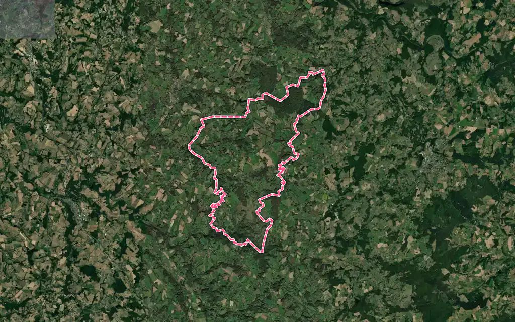 Vue satellite de Saint-Bonnet-Briance avec ses contours administratifs