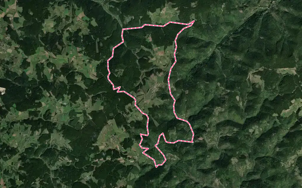 Vue satellite de Saint-Bonnet-le-Froid avec ses contours administratifs