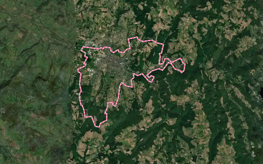 Vue satellite de Saint-Céré avec ses contours administratifs