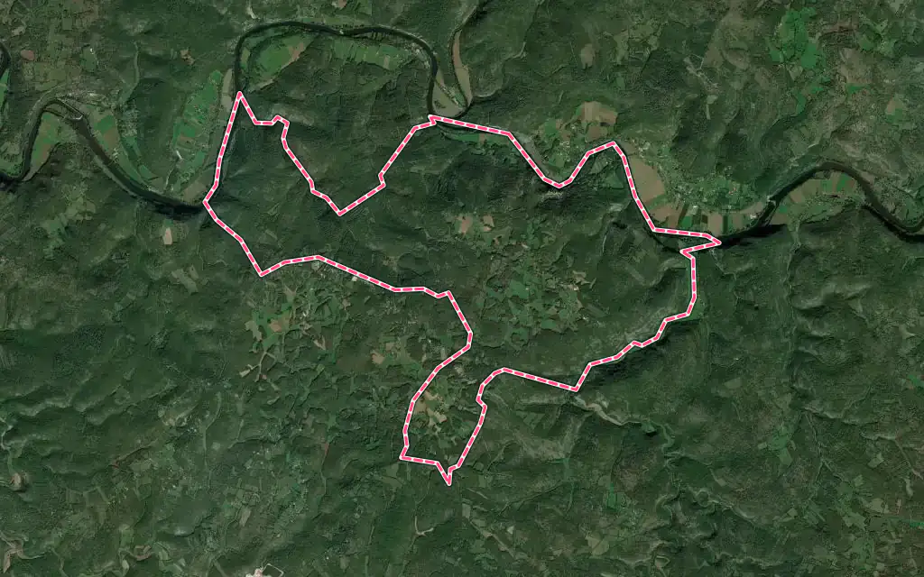 Vue satellite de Saint-Cirq-Lapopie avec ses contours administratifs