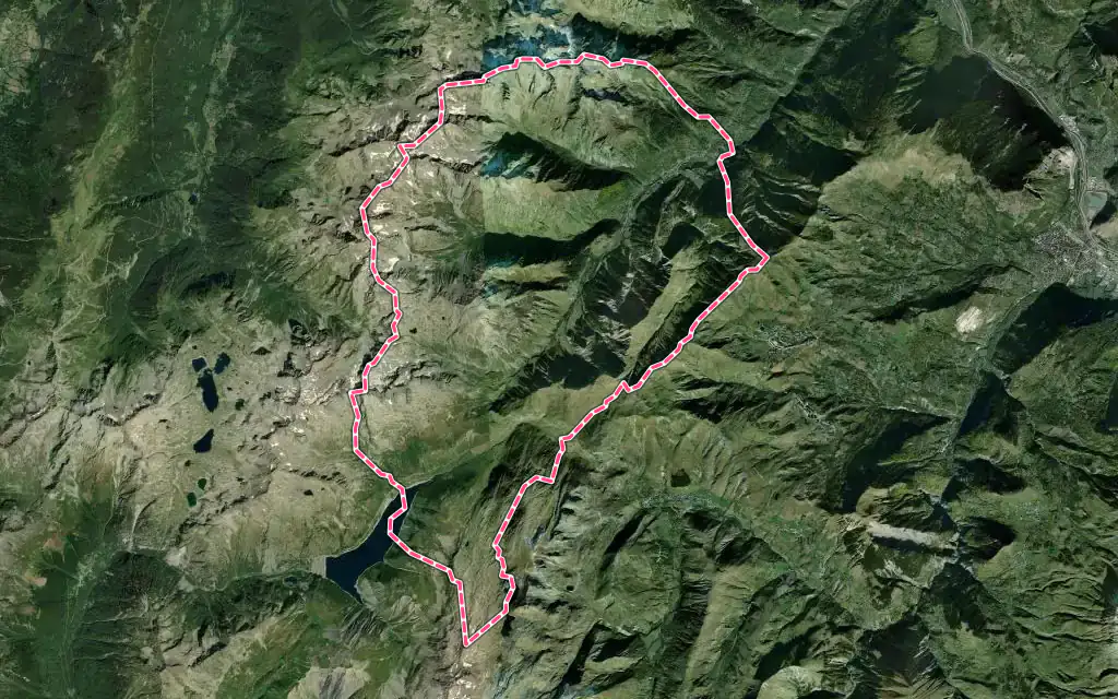 Vue satellite de Saint-Colomban-des-Villards avec ses contours administratifs