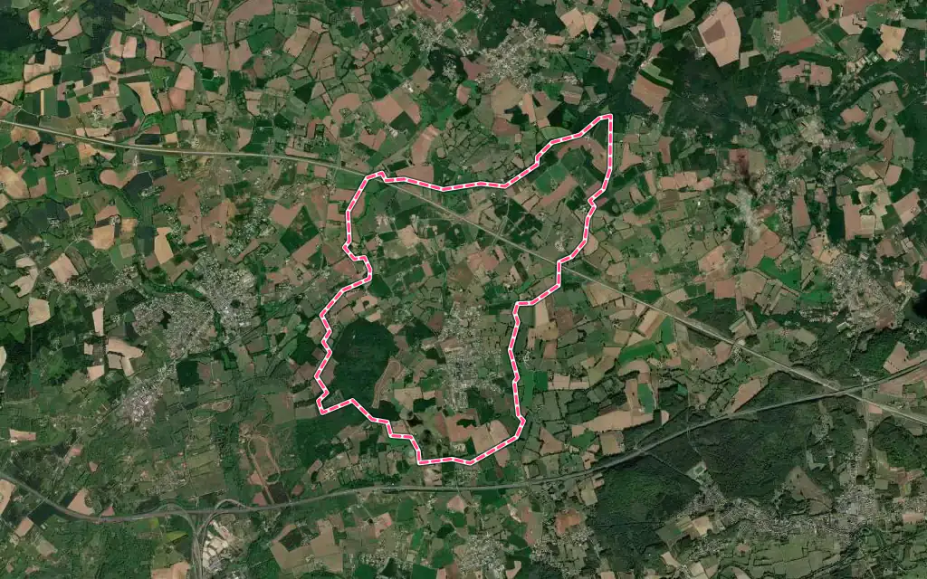 Vue satellite de Saint-Corneille avec ses contours administratifs