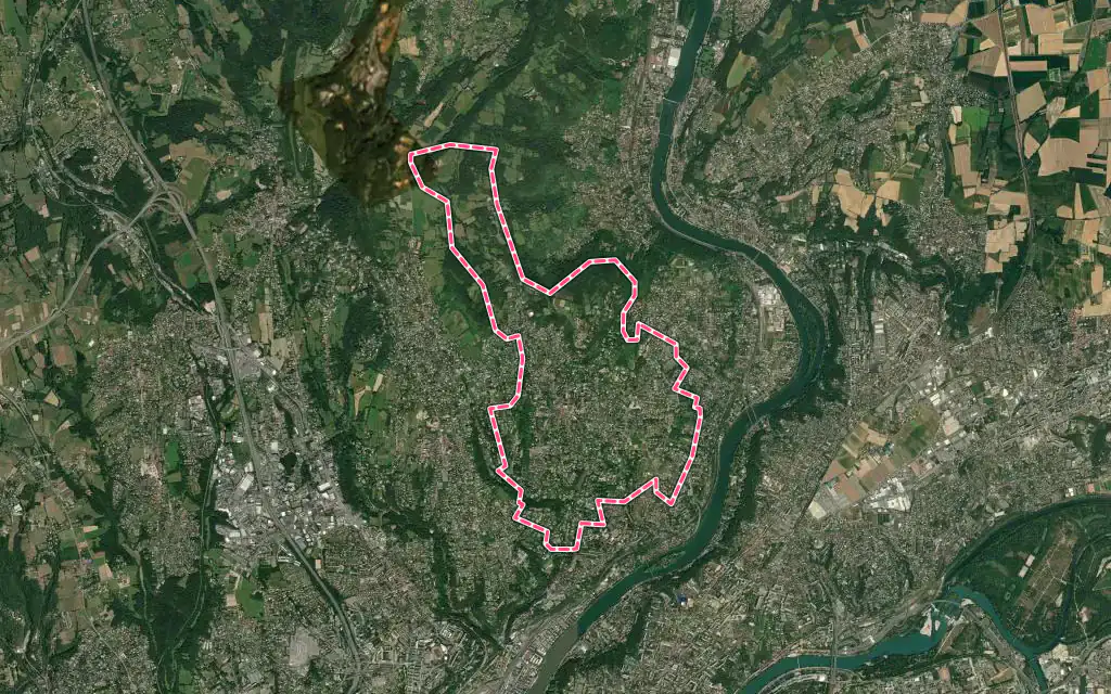 Vue satellite de Saint-Cyr-au-Mont-d'Or avec ses contours administratifs
