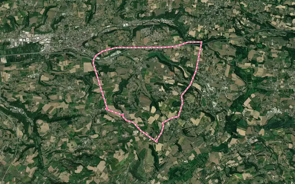 Vue satellite de Saint-Didier-de-la-Tour avec ses contours administratifs