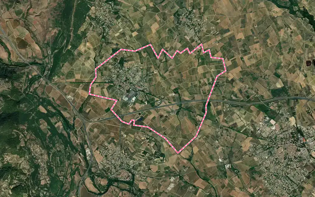 Vue satellite de Saint-Félix-de-Lodez avec ses contours administratifs