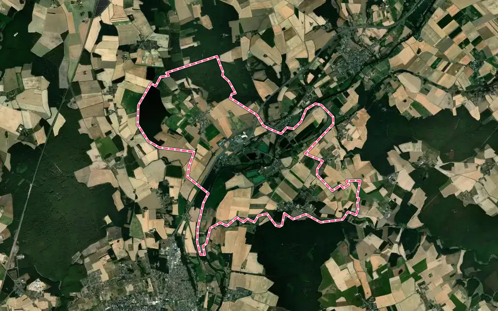 Vue satellite de Saint-Firmin-des-Prés avec ses contours administratifs