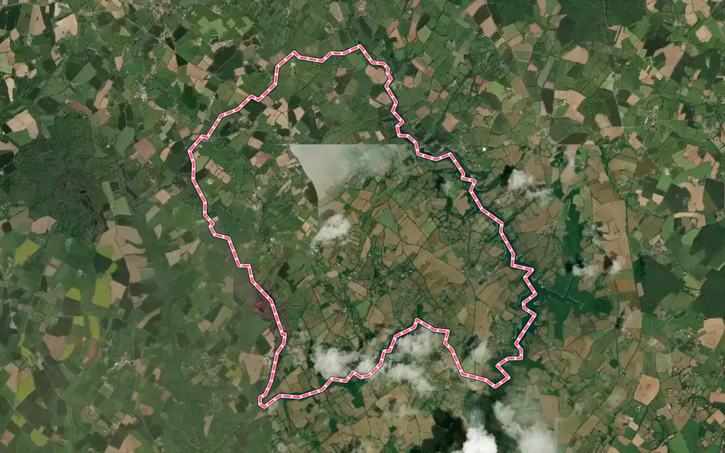 Vue satellite de Saint-Georges-de-Noisné avec ses contours administratifs