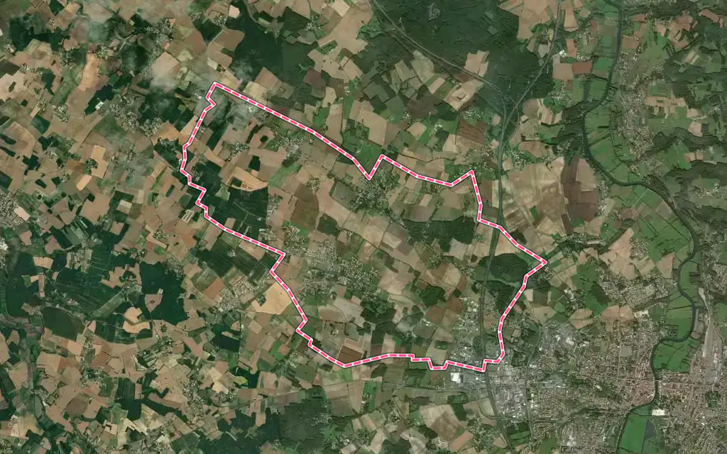 Vue satellite de Saint-Georges-des-Coteaux avec ses contours administratifs
