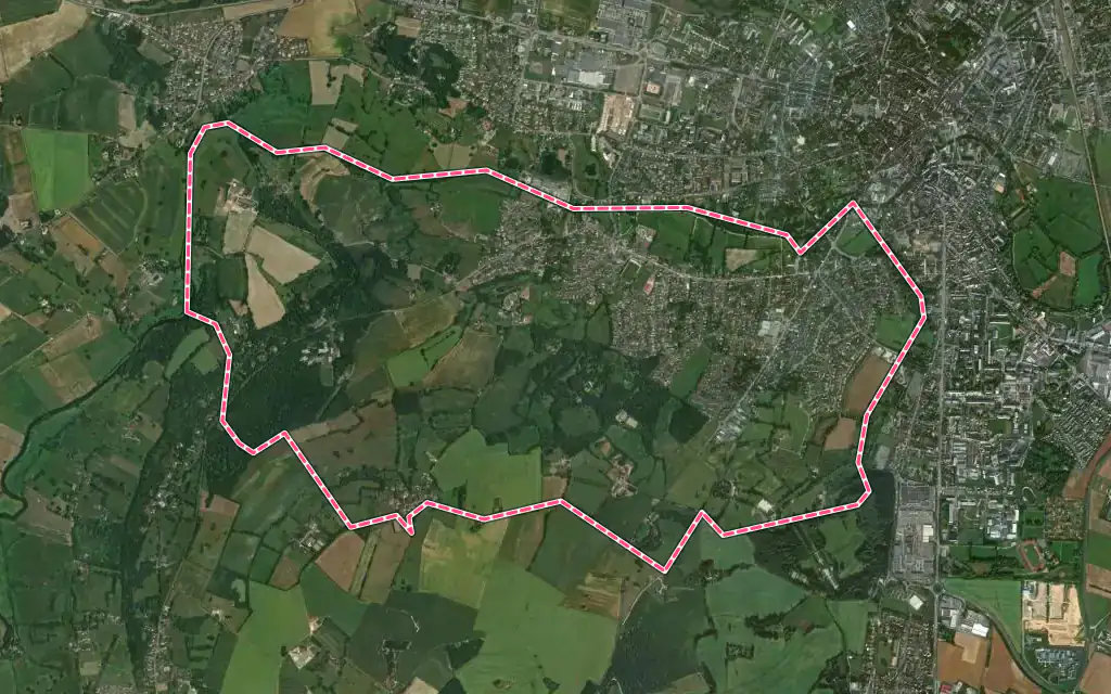 Vue satellite de Saint-Germain-du-Corbéis avec ses contours administratifs