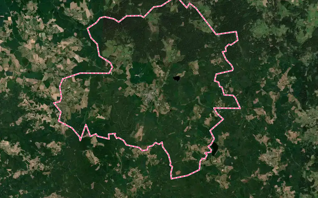 Vue satellite de Saint-Germain-l'Herm avec ses contours administratifs