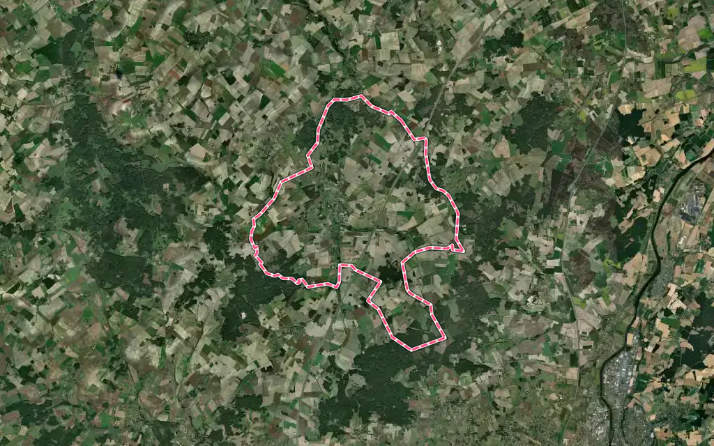 Vue satellite de Saint-Gervais-les-Trois-Clochers avec ses contours administratifs