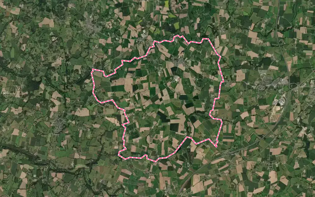Vue satellite de Saint-Hilaire-des-Landes avec ses contours administratifs