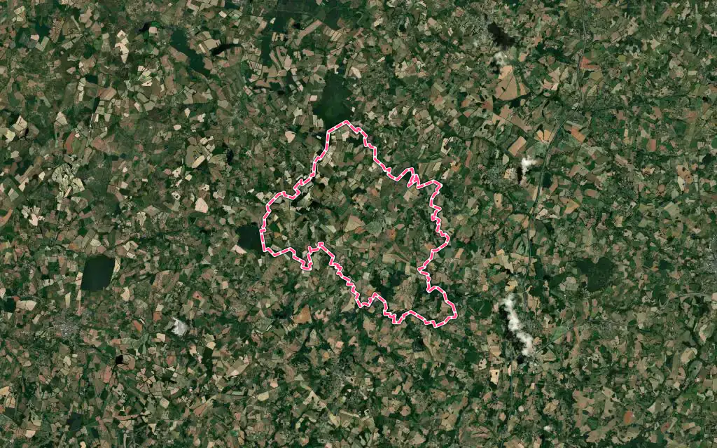 Vue satellite de Saint-Hilaire-la-Treille avec ses contours administratifs