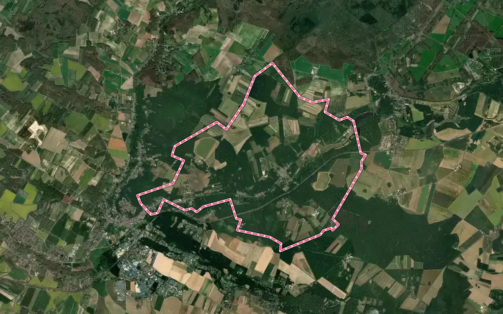Vue satellite de Saint-Hilarion avec ses contours administratifs