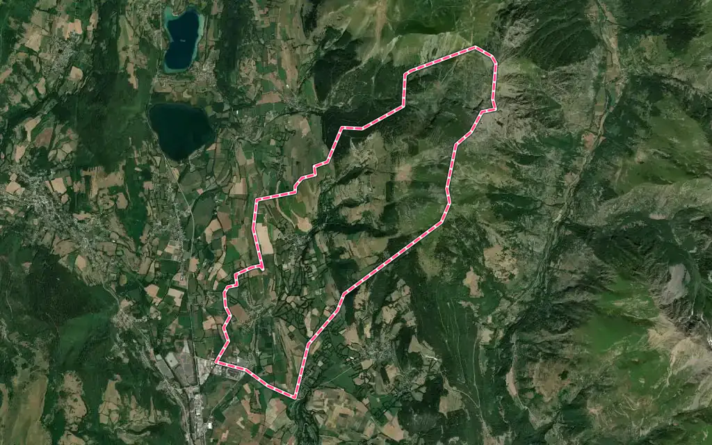 Vue satellite de Saint-Honoré avec ses contours administratifs